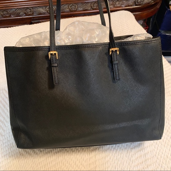 Black Michael Kors Handbag Purse Medium - Picture 3 of 14